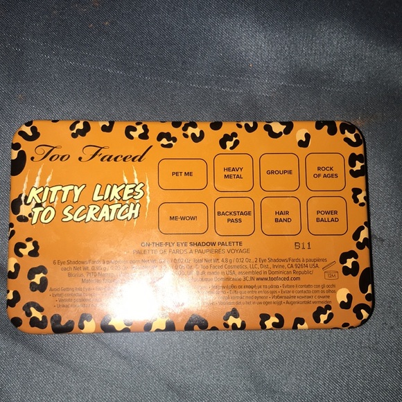 Too Faced “Kitty Likes To Scratch” on the fly eyeshadow pallet - Picture 7 of 7
